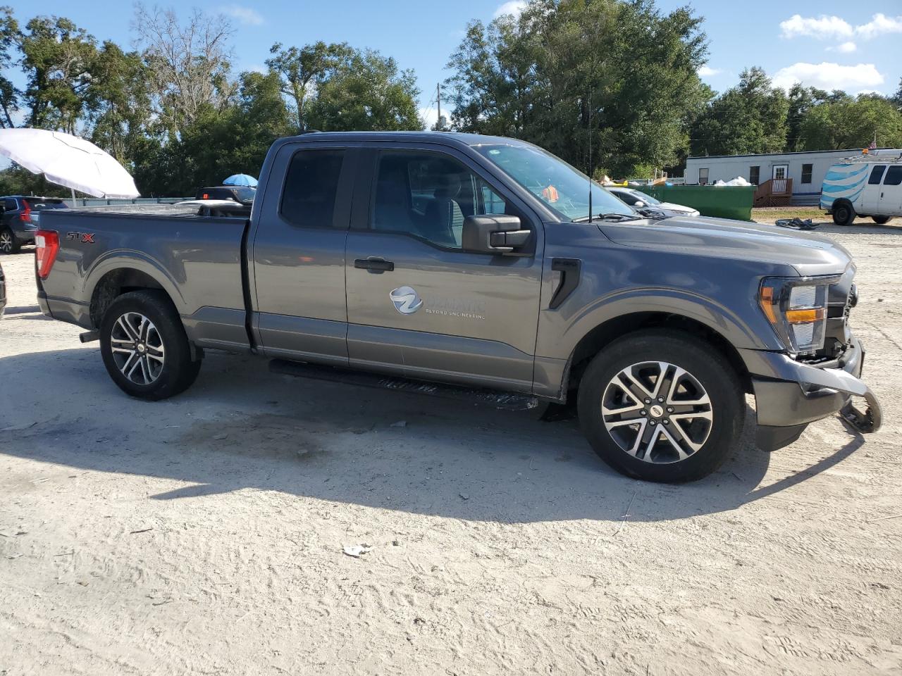 Lot #2986782246 2023 FORD F150 SUPER