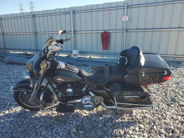 2007 HARLEY-DAVIDSON FLHTCUI 1HD1FC4137Y672877