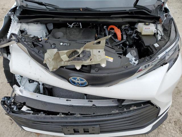 2024 TOYOTA SIENNA LE - 5TDKSKFC0RS131990