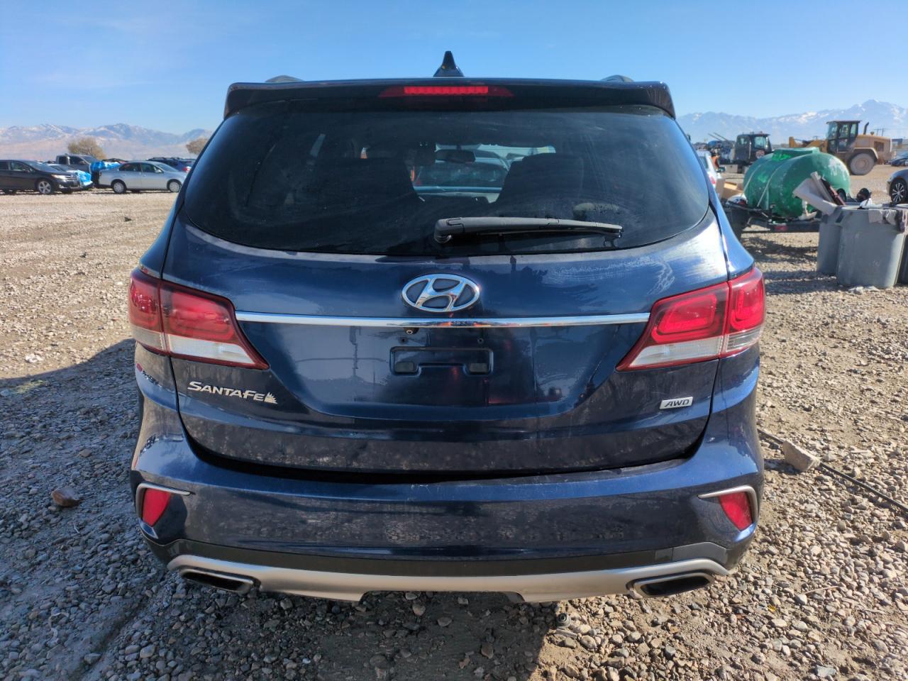 Lot #3025862490 2017 HYUNDAI SANTA FE S