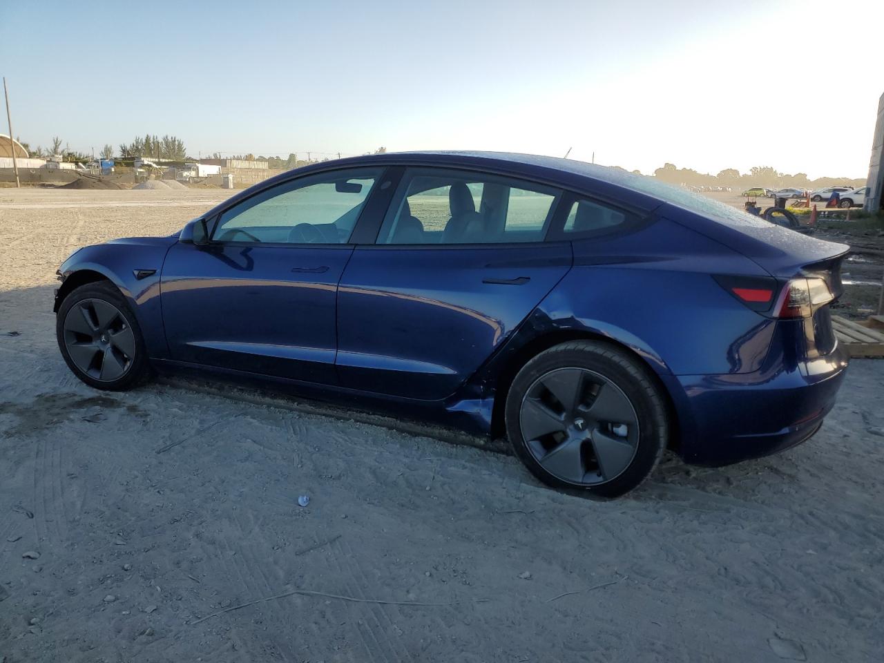 Lot #2989197655 2023 TESLA MODEL 3