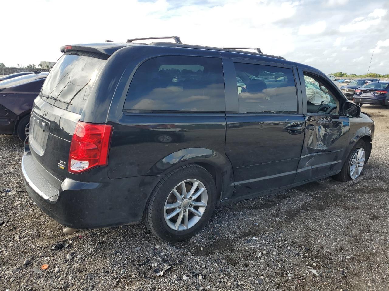 Lot #2962372987 2016 DODGE GRAND CARA