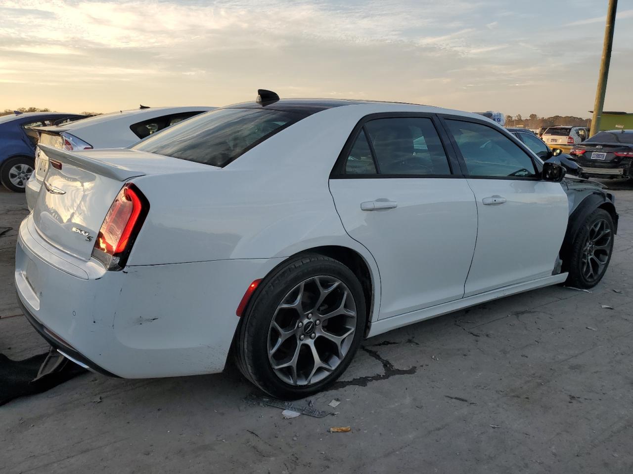 Lot #3028539935 2018 CHRYSLER 300 S