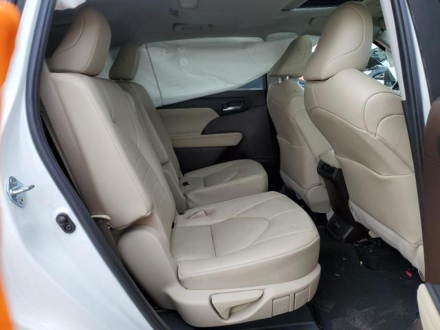 2022 TOYOTA HIGHLANDER - 5TDHZRBH2NS170901