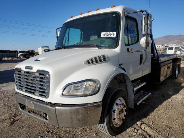 2004 FREIGHTLINER M2 106 MED #3025195634