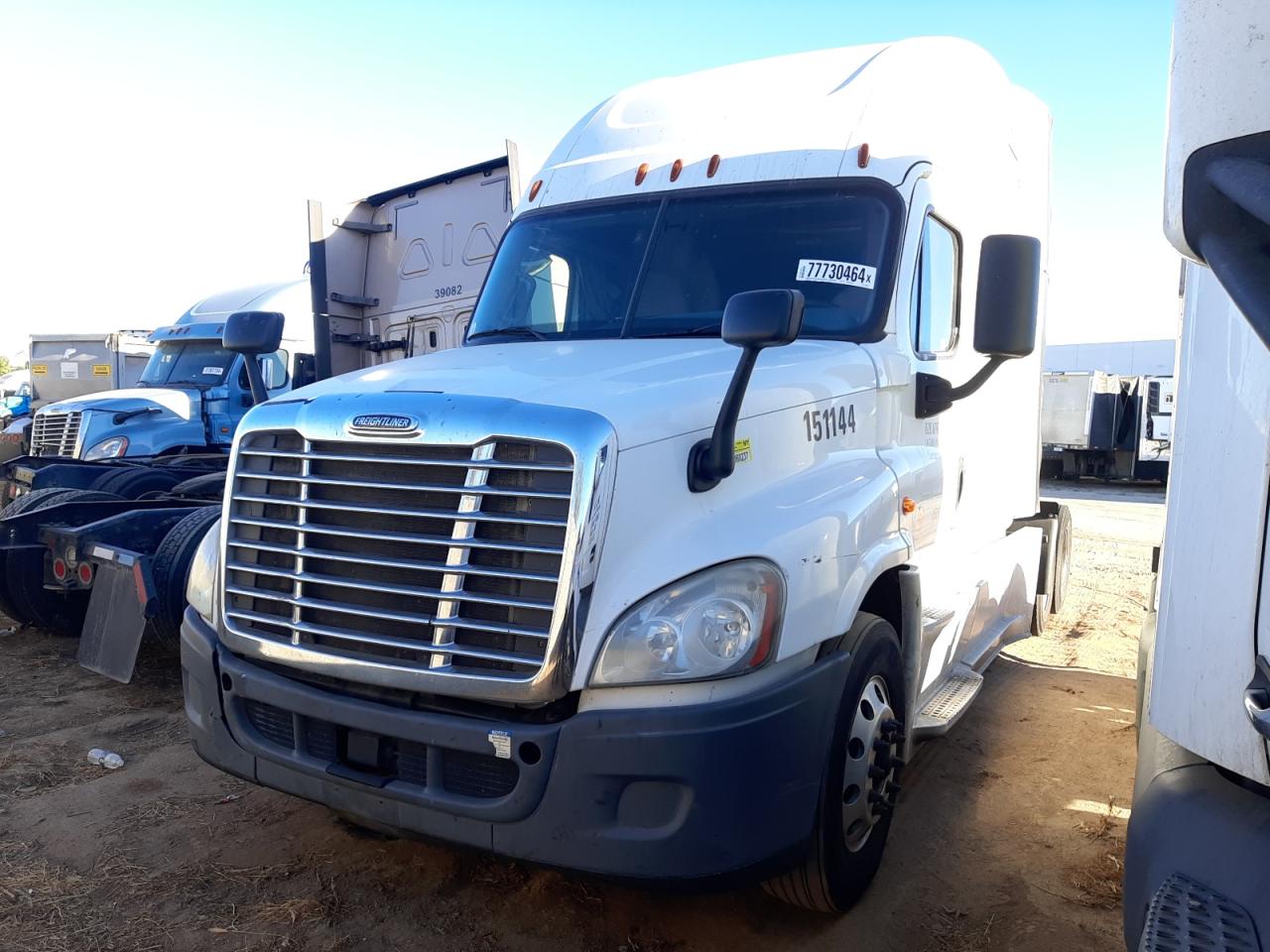 Lot #2954816253 2016 FREIGHTLINER CASCADIA 1