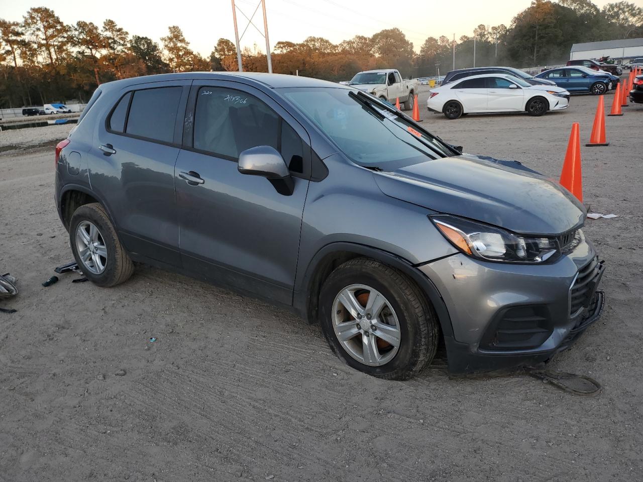 Lot #2996581686 2020 CHEVROLET TRAX LS