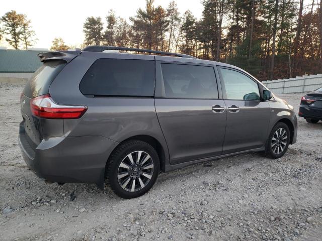 2019 TOYOTA SIENNA XLE - 5TDDZ3DC3KS226000