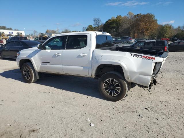 VIN 5TFCZ5AN5MX261552 2021 Toyota Tacoma, Double Cab no.2