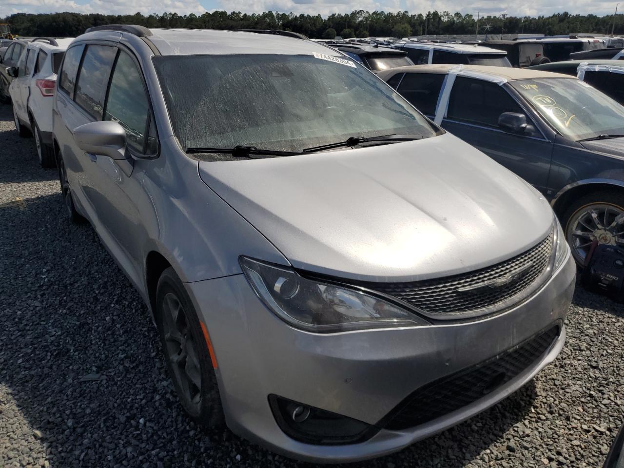 Lot #2974574470 2020 CHRYSLER PACIFICA T