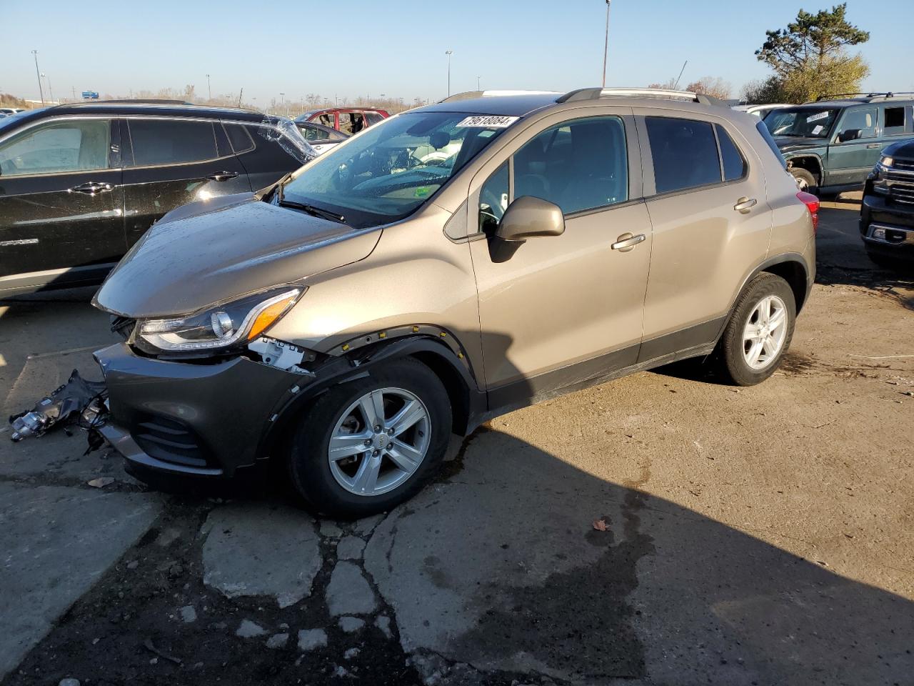 Lot #2991037198 2021 CHEVROLET TRAX 1LT