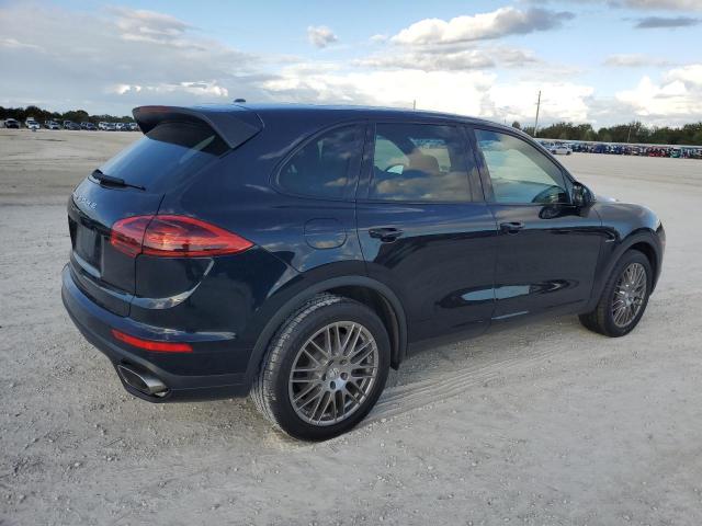 VIN WP1AF2A20FLA33729 2015 PORSCHE CAYENNE no.3