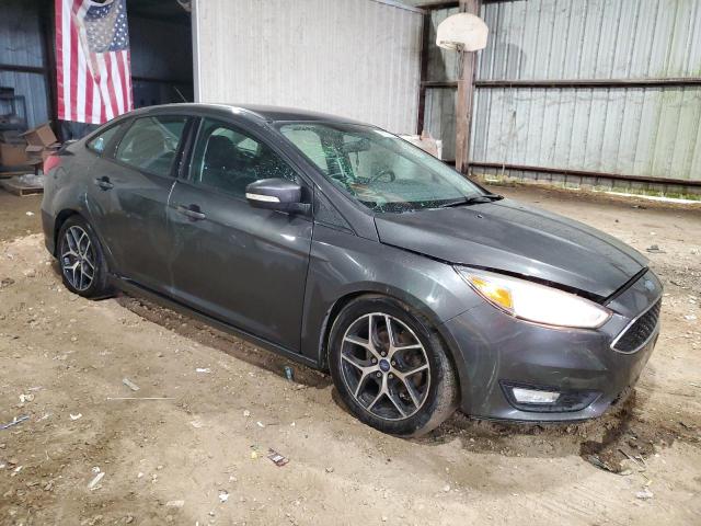 VIN 1FADP3F29GL378999 2016 Ford Focus, SE no.4