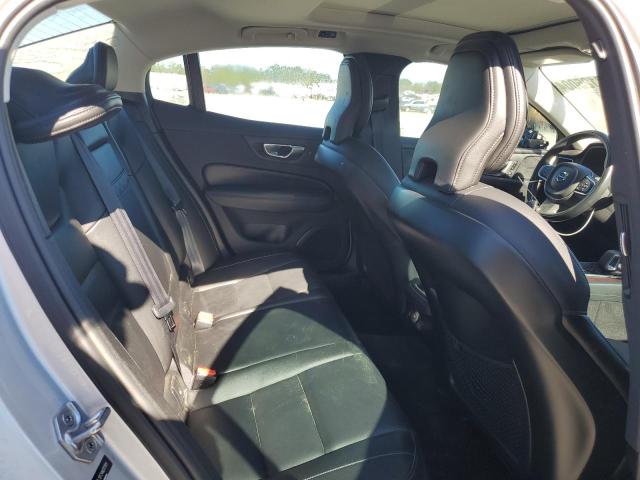 2022 VOLVO S60 B5 MOM - 7JRL12FZ4NG177811