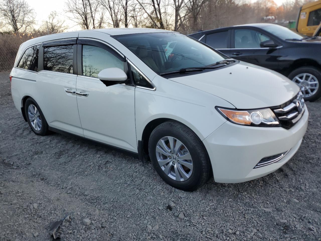 Lot #2988930626 2016 HONDA ODYSSEY EX