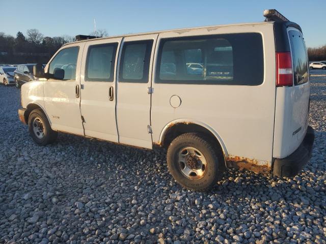 CHEVROLET EXPRESS G3 2003 white sports v gas 1GNHG35U231231676 photo #3