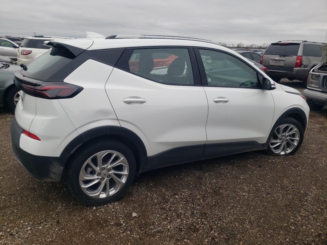 Lot #2986119157 2023 CHEVROLET BOLT EUV L