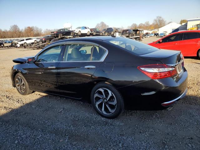 VIN 1HGCR3F88HA034731 2017 HONDA ACCORD no.2