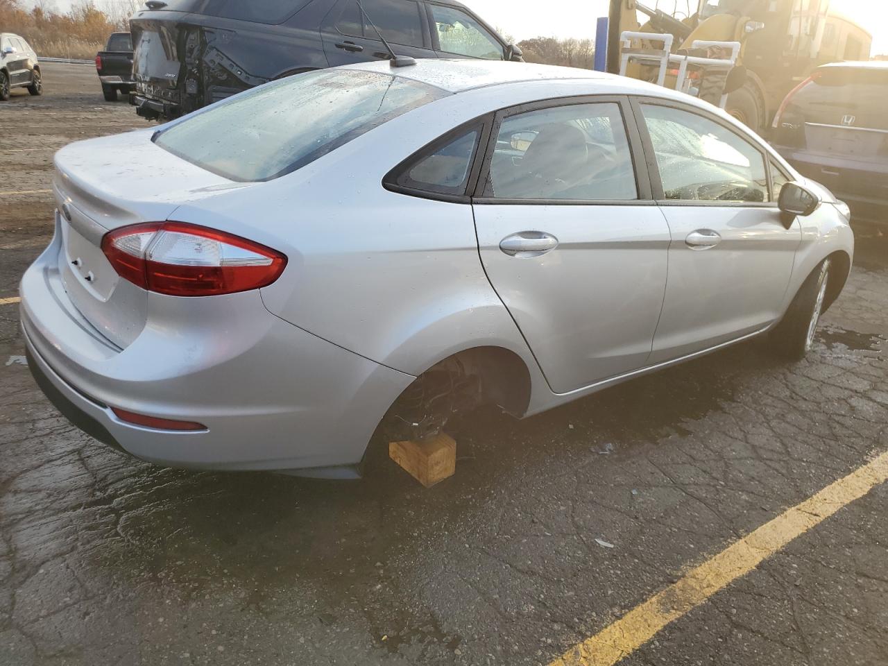 Lot #2986742224 2015 FORD FIESTA SE