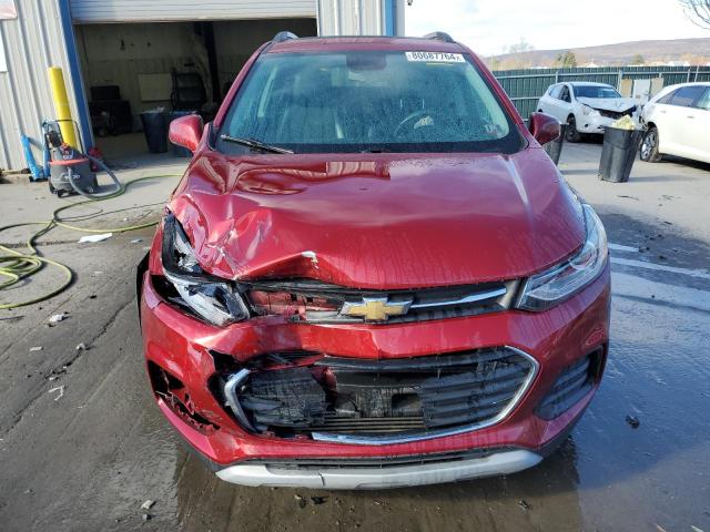 VIN 3GNCJPSB7JL298592 2018 CHEVROLET TRAX no.5