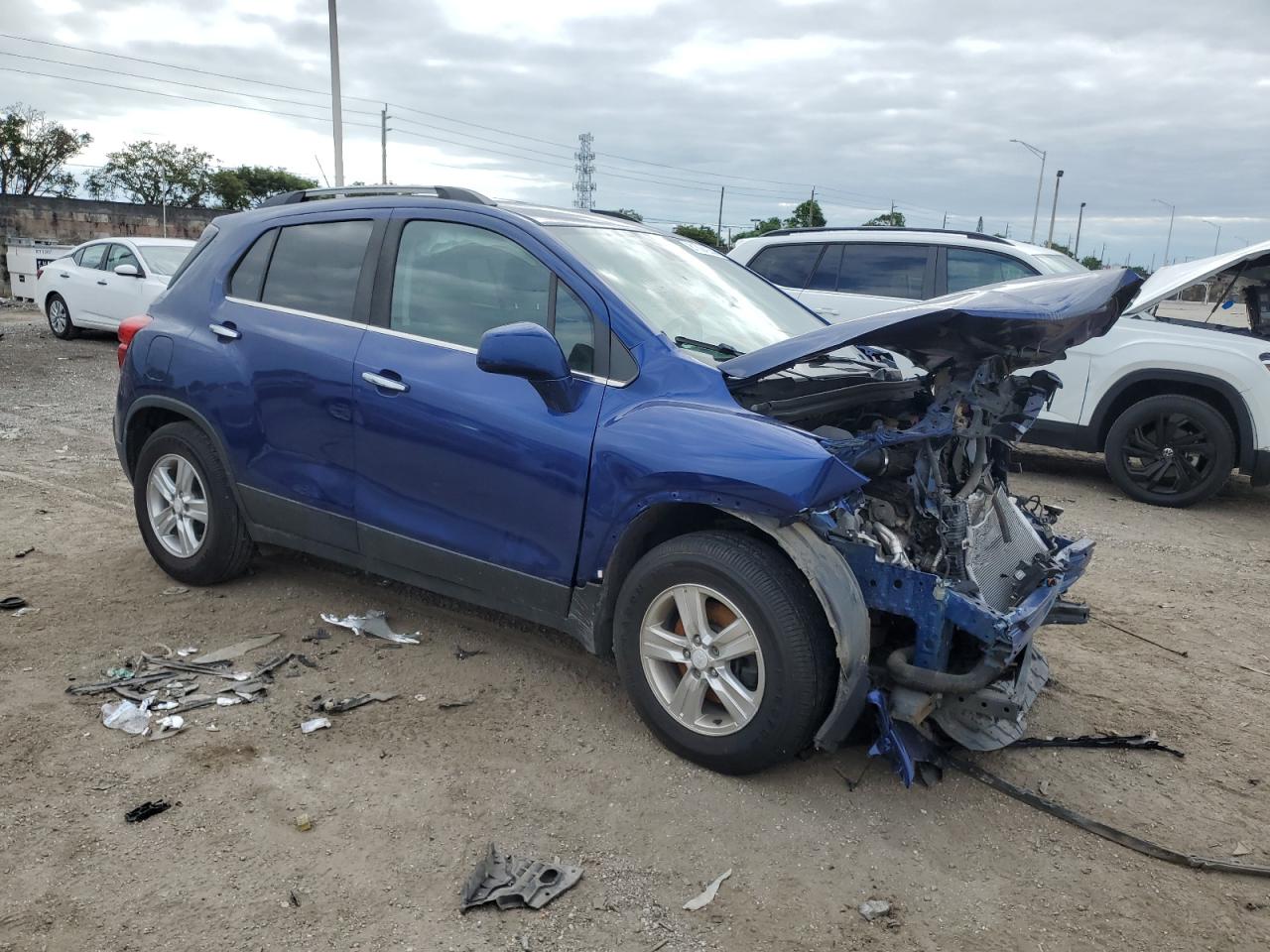 Lot #3030746101 2017 CHEVROLET TRAX 1LT