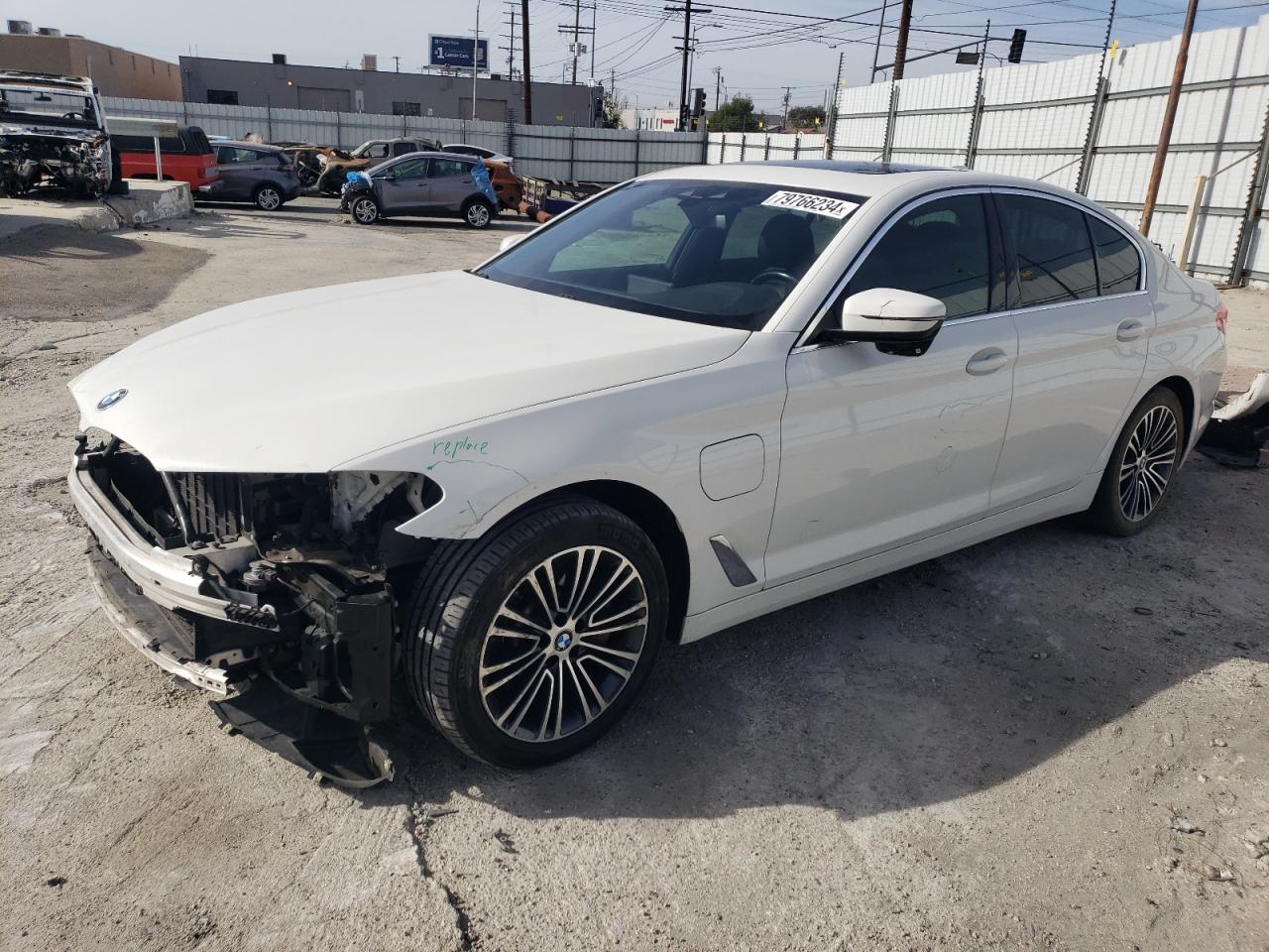 Lot #3041879431 2020 BMW 530E