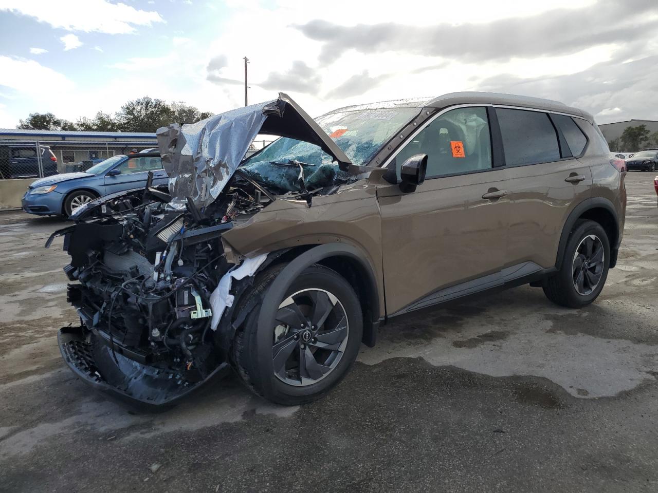 Lot #2994123326 2024 NISSAN ROGUE SV