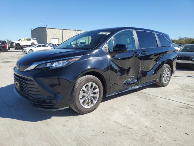 2023 TOYOTA SIENNA LE #2990926308