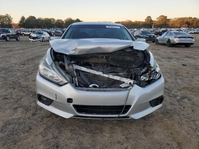 VIN 1N4AL3AP9HC195685 2017 NISSAN ALTIMA no.5