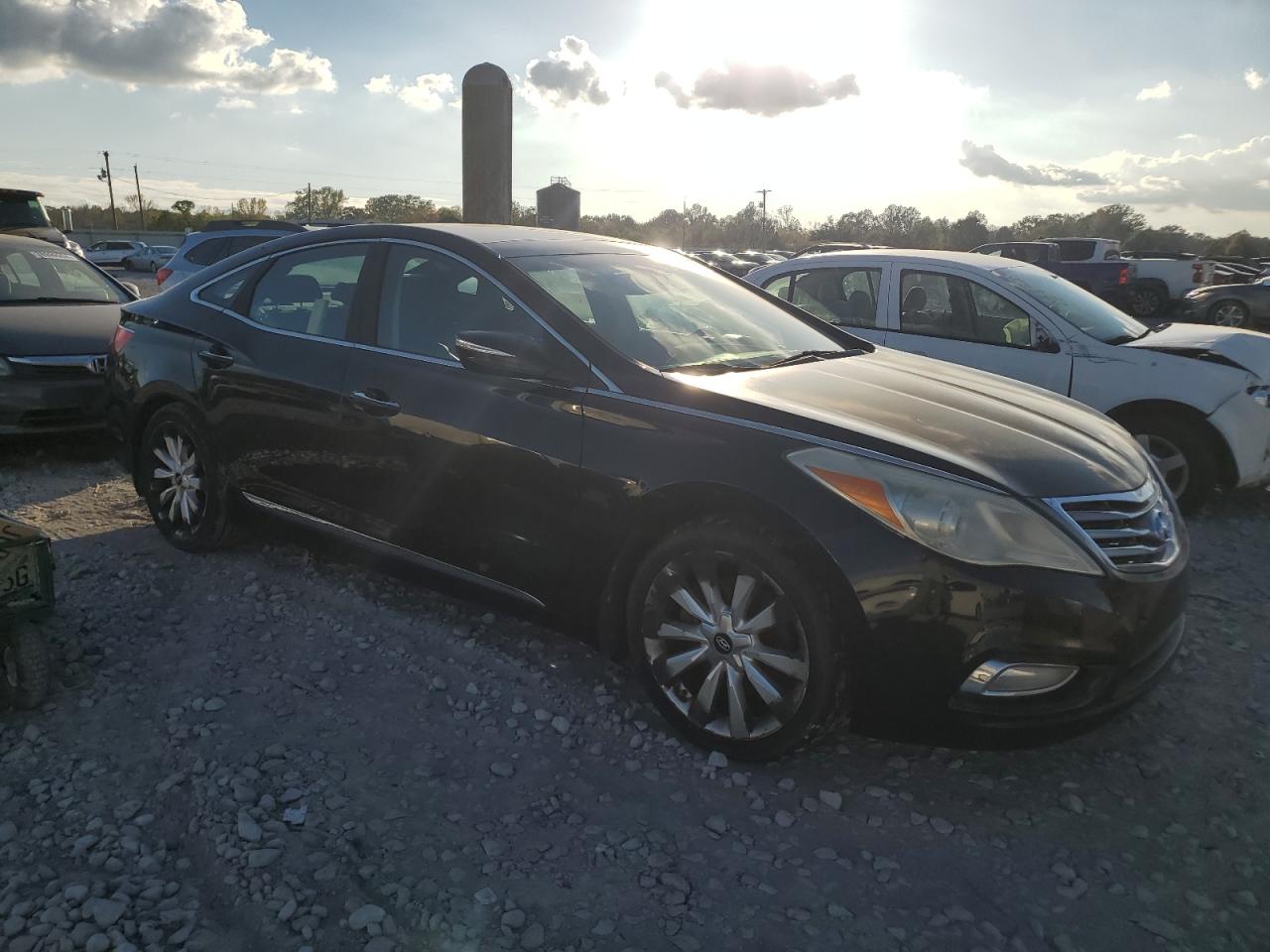 Lot #2972418440 2013 HYUNDAI AZERA GLS