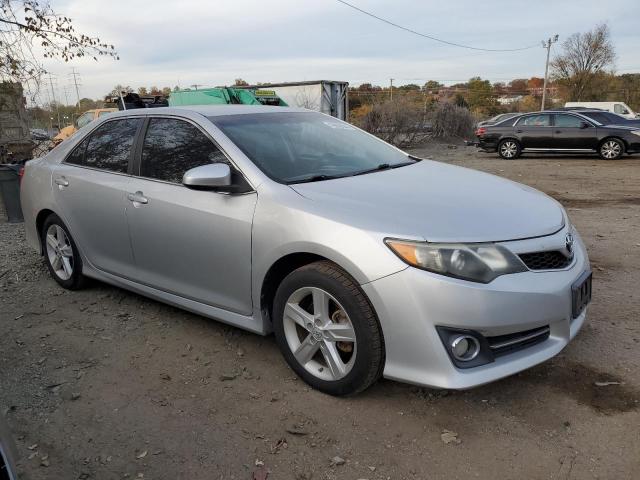 VIN 4T1BF1FK2EU417136 2014 Toyota Camry, L no.4