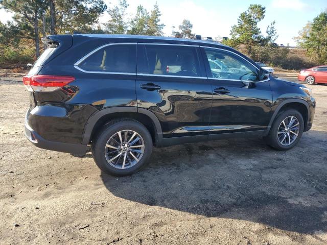 VIN 5TDKZRFH0KS558012 2019 TOYOTA HIGHLANDER no.3