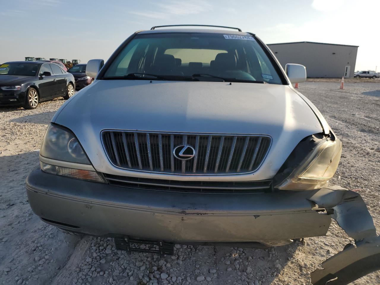 Lot #3044508737 1999 LEXUS RX 300