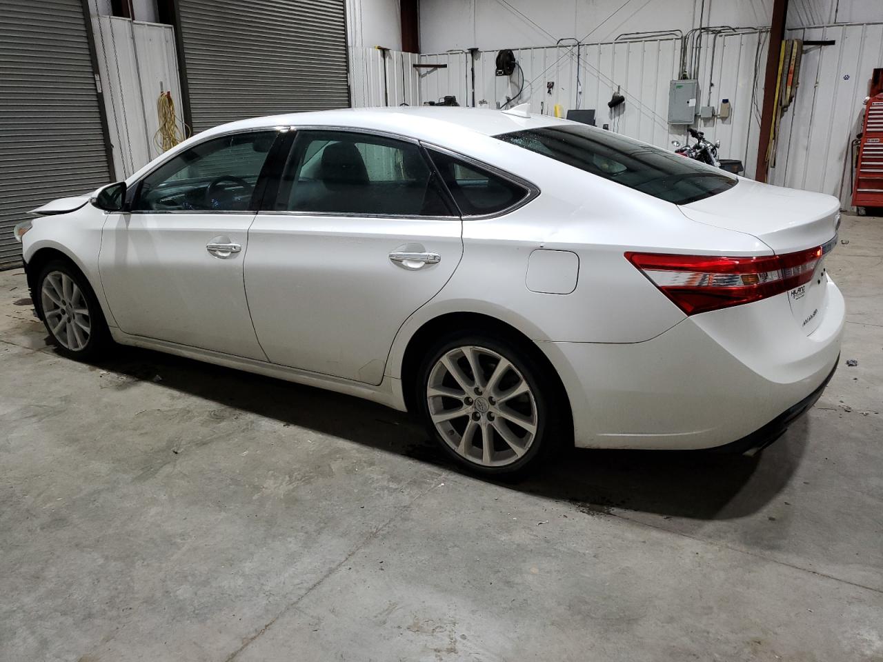 Lot #2989232761 2015 TOYOTA AVALON XLE