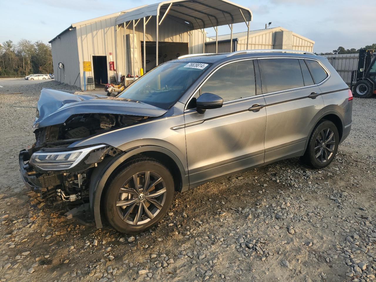  Salvage Volkswagen Tiguan