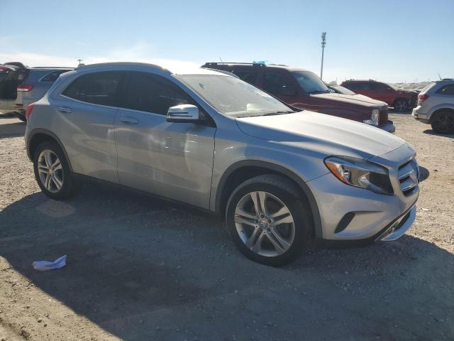 VIN WDCTG4EB9GJ207804 2016 MERCEDES-BENZ GLA-CLASS no.4