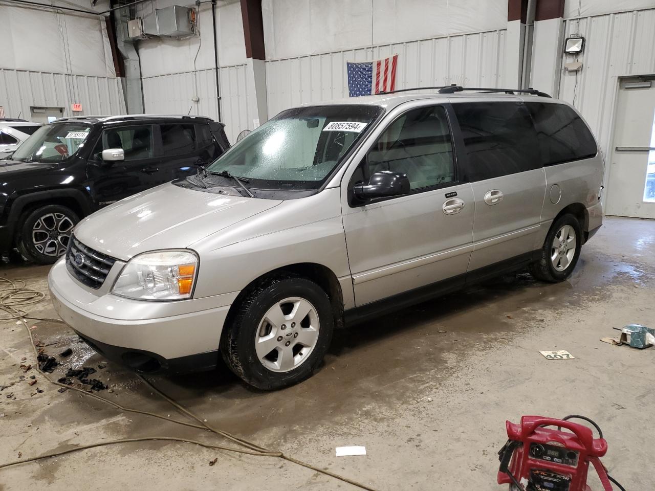 Lot #2991779279 2005 FORD FREESTAR S