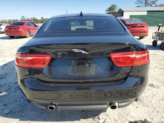 2017 JAGUAR XE PREMIUM SAJAD4BG1HA966889