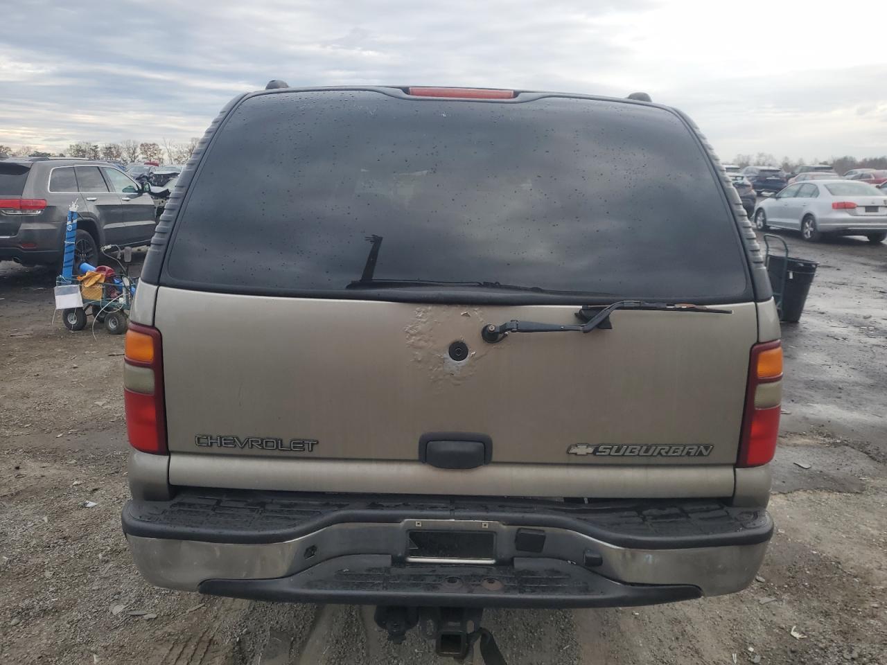 Lot #3008830176 2003 CHEVROLET SUBURBAN C