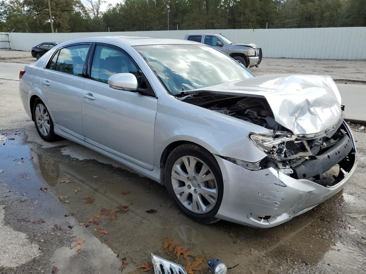 Lot #3024179869 2011 TOYOTA AVALON BAS