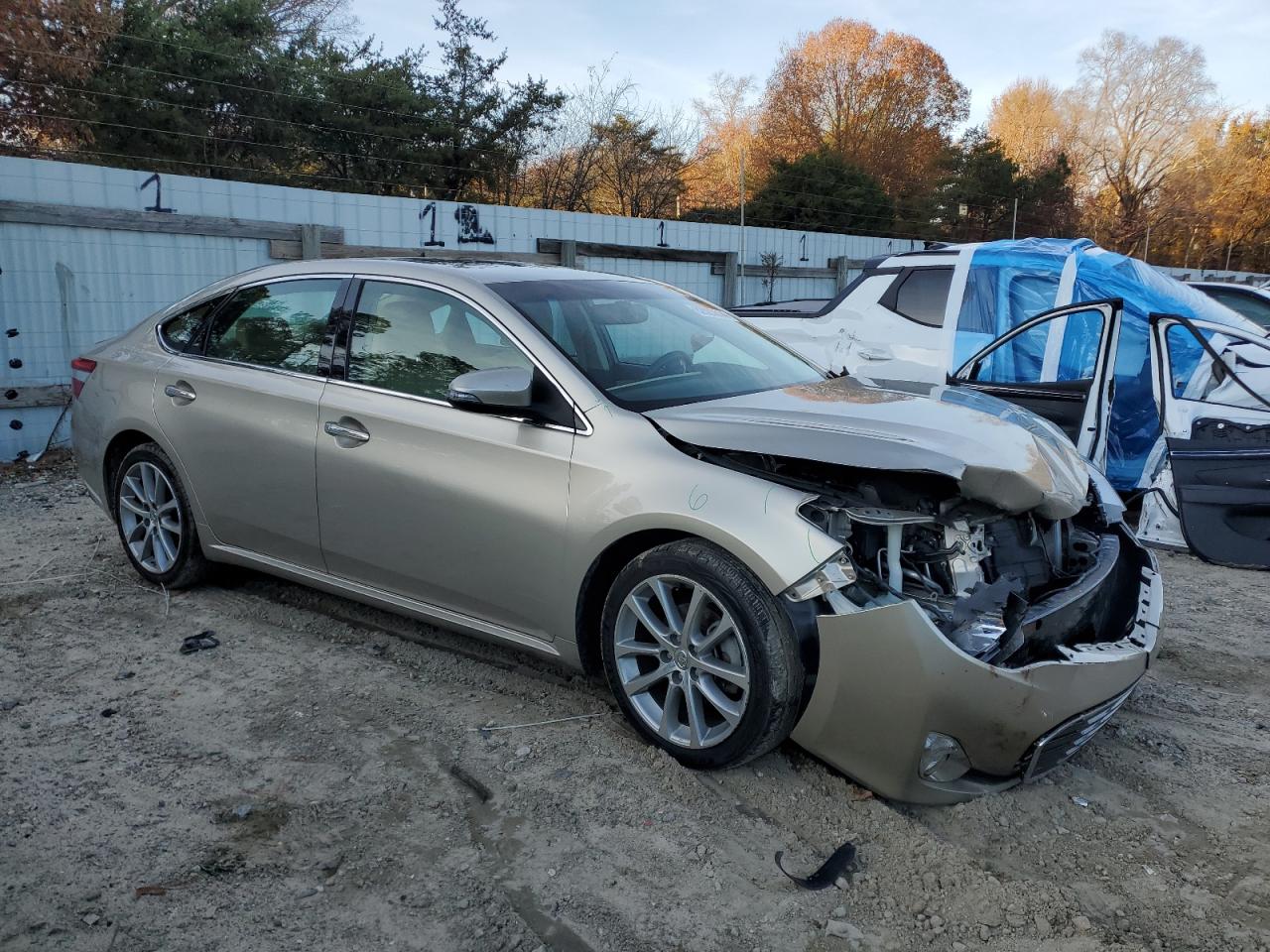 Lot #3026034971 2014 TOYOTA AVALON BAS