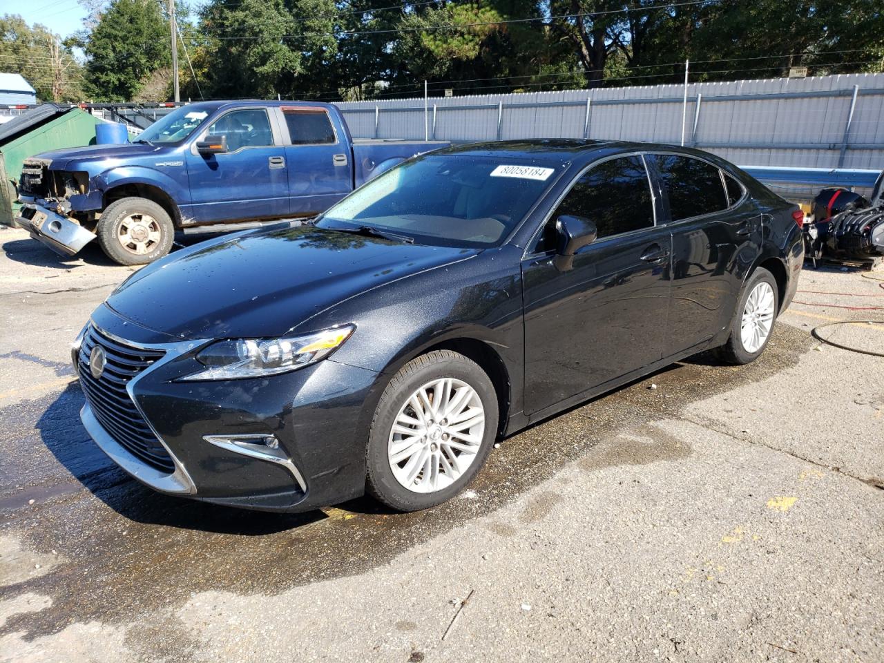  Salvage Lexus Es