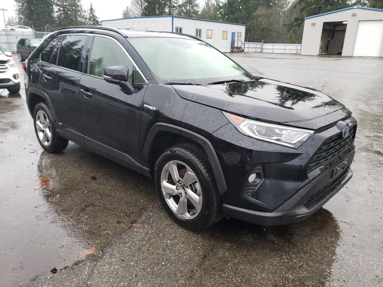 Lot #2986933762 2021 TOYOTA RAV4 XLE P