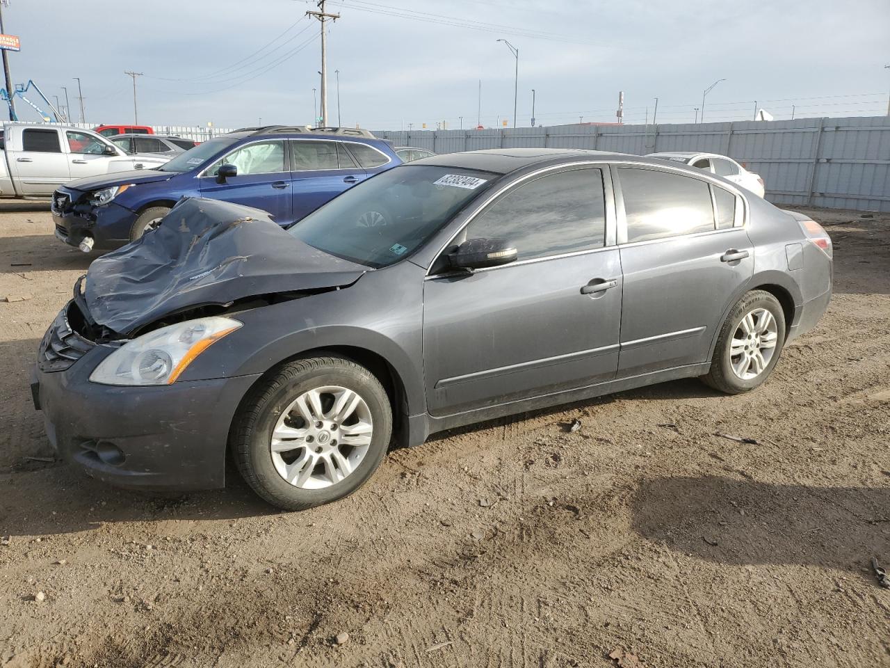  Salvage Nissan Altima