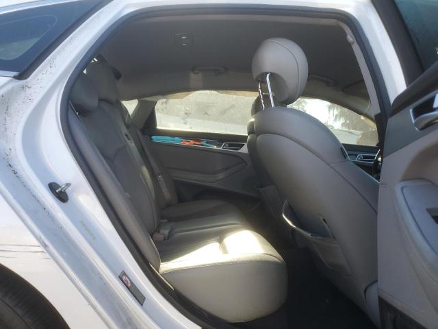 2015 HYUNDAI GENESIS 3. - KMHGN4JE8FU062888