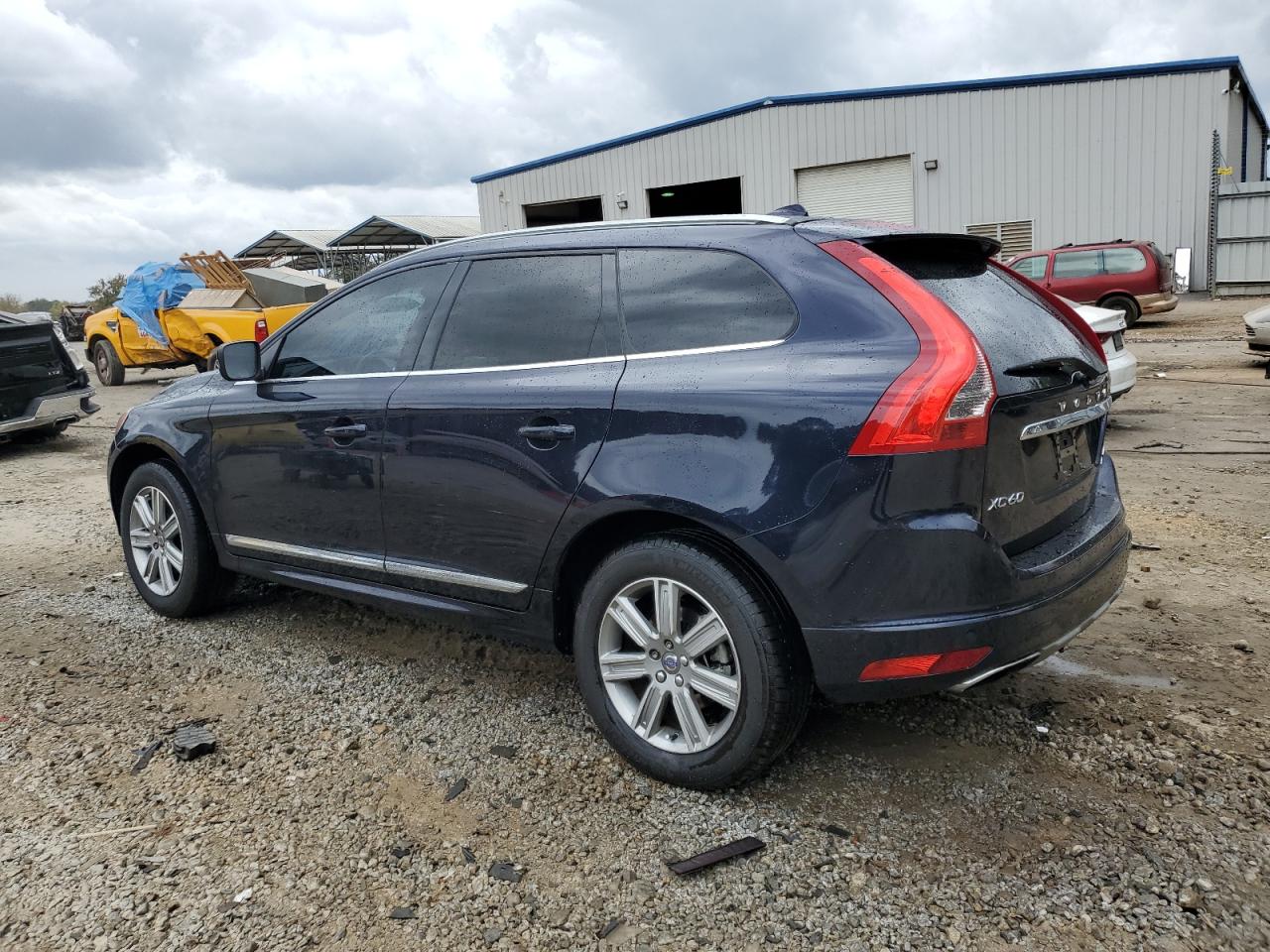 Lot #2959860338 2016 VOLVO XC60 T6 PR