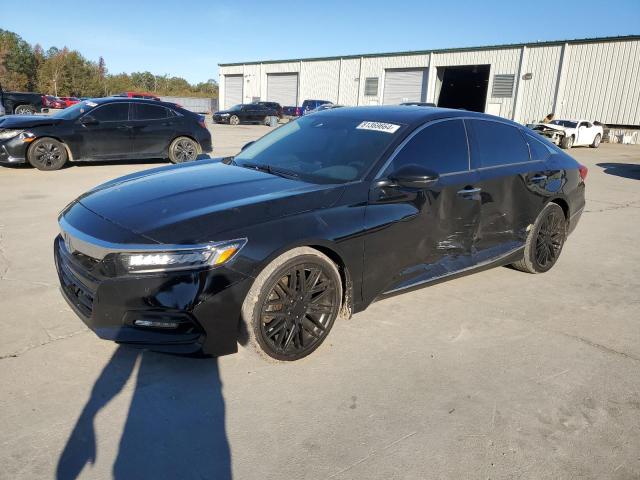 2018 HONDA ACCORD TOU - 1HGCV1F91JA056908