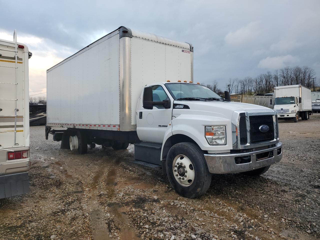 Lot #2979002644 2017 FORD F650 SUPER