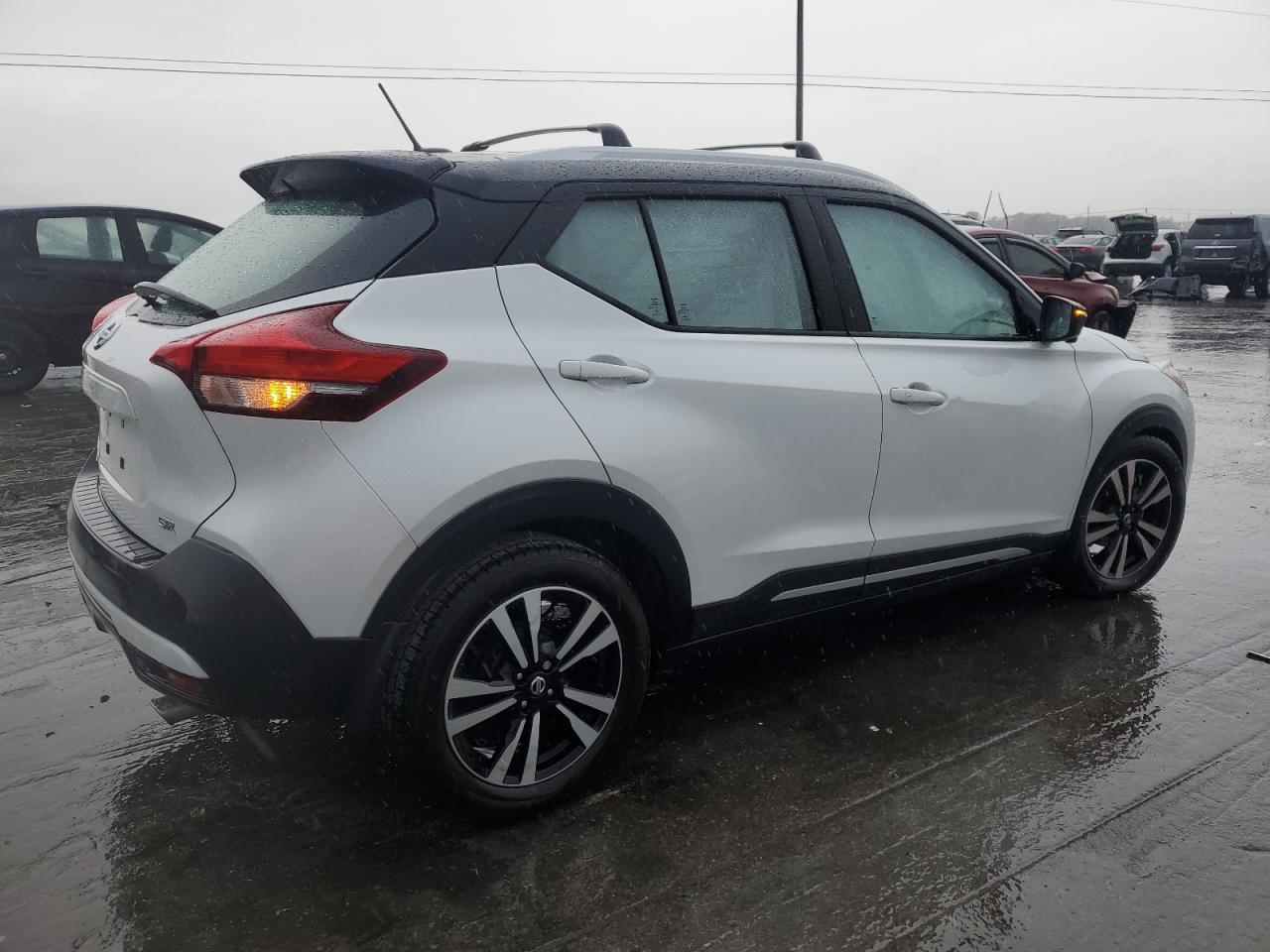 Lot #2976976649 2018 NISSAN KICKS S