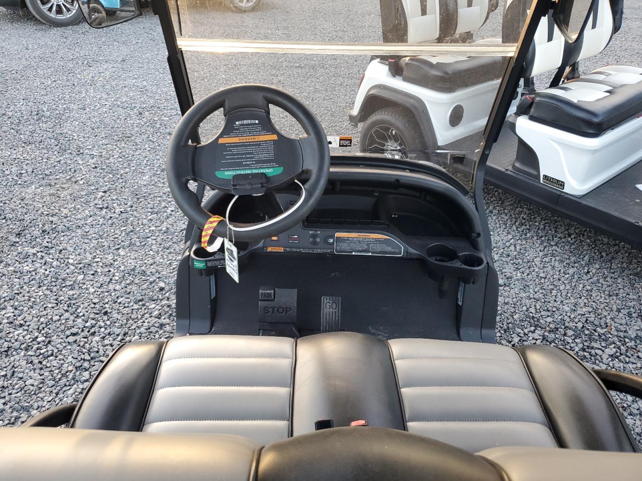 Lot #2988142996 2017 ASPT GOLF CART